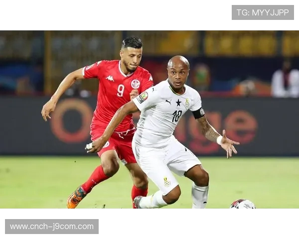 中非足球对抗南非足球精彩赛况分析与两队未来发展展望